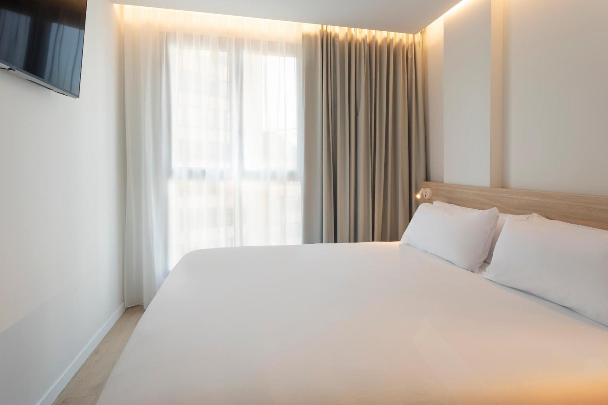 B&B Hotel Alicante Centro Экстерьер фото