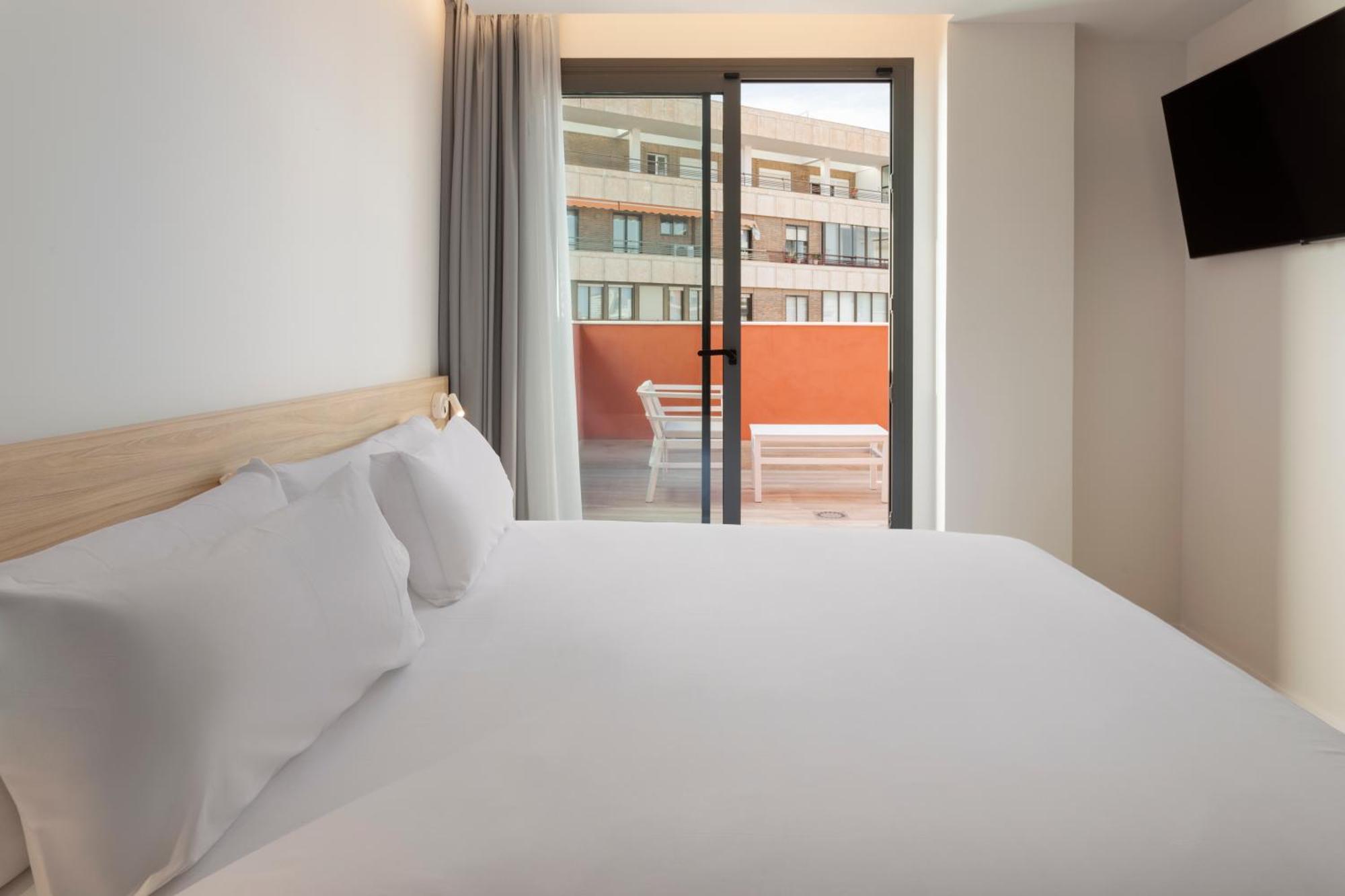 B&B Hotel Alicante Centro Экстерьер фото